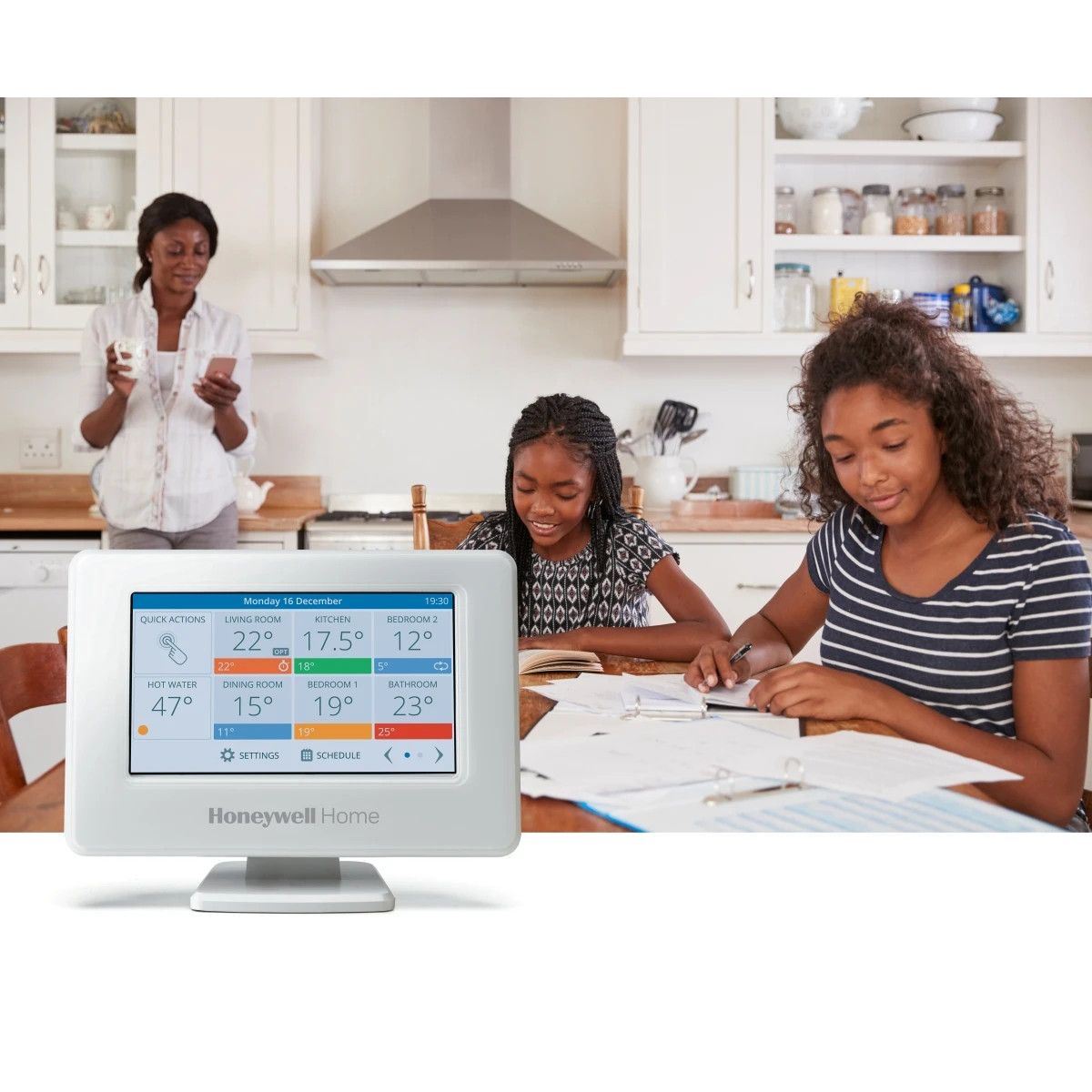 Honeywell Home Evohome Wifi Connected Thermostat Pack ATP921R3100 4 Honeywell Home Evohome Wifi Connected Thermostat Pack ATP921R3100 - Image 4