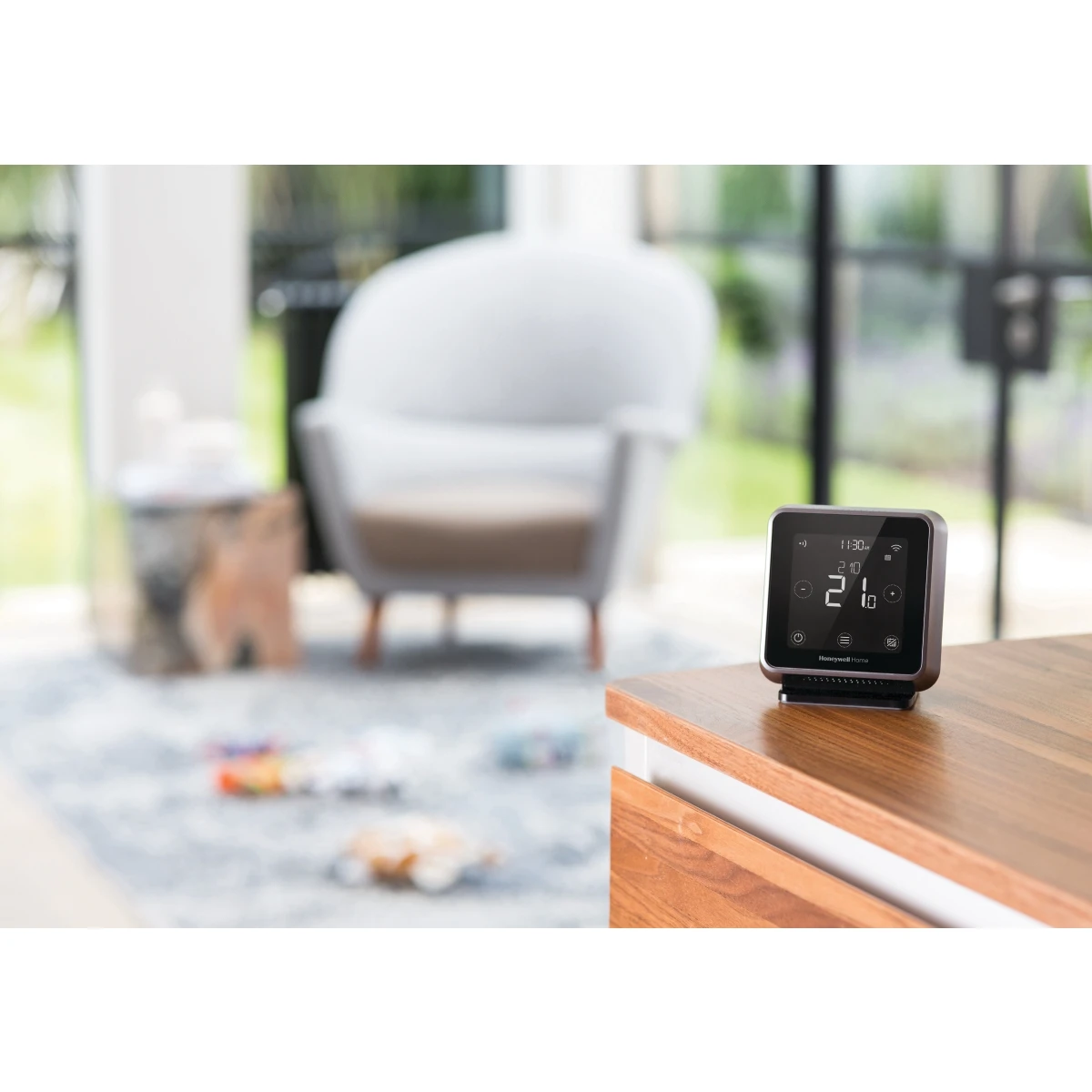 Honeywell Home T6R-HW Wireless Smart Thermostat With Hot Water Control Y6H920RW4026 6 Honeywell Home T6R-HW Wireless Smart Thermostat With Hot Water Control Y6H920RW4026 - Image 6