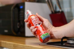 Lifesafe Technologies StaySafe 5-in-1 Bottle Fire Extinguisher 200ml 6 Lifesafe Technologies StaySafe 5-in-1 Bottle Fire Extinguisher 200ml -Bathroom Product Shop GPID 1100602314 IMG 02