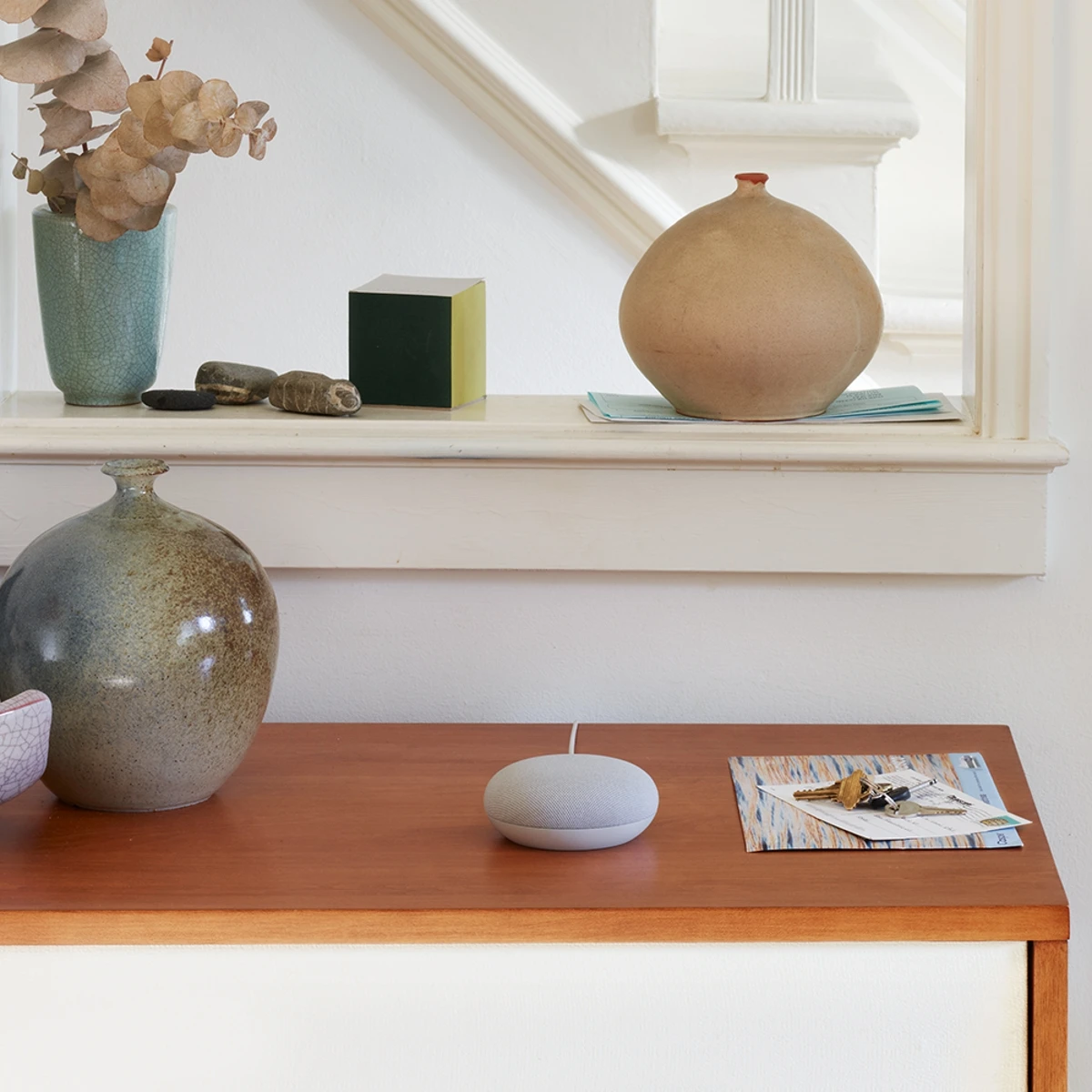 Google Nest Mini - Chalk - Smart Speaker - GA00638-GB 4 Google Nest Mini - Chalk - Smart Speaker - GA00638-GB - Image 4