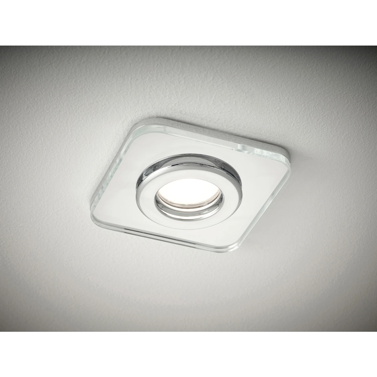 Sensio TrioTone Cube IP65 Fire Rated Downlight Clear Glass 650 - 700 Lumen Warm White To Cool White 2 Sensio TrioTone Cube IP65 Fire Rated Downlight Clear Glass 650 - 700 Lumen Warm White To Cool White - Image 2