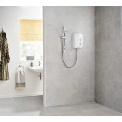 Triton T80SR 8.5 KW Pumped Electric Shower White GET80PSR81 7 Triton T80SR 8.5 KW Pumped Electric Shower White GET80PSR81 -Bathroom Product Shop GPID 1100730561 IMG 03