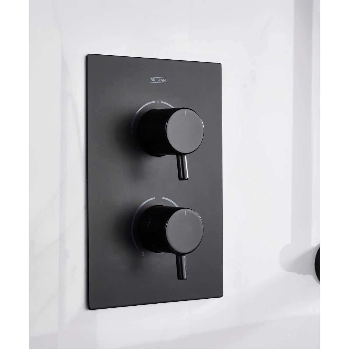 Bristan Black Prism Shower Pack 9 Bristan Black Prism Shower Pack - Image 9