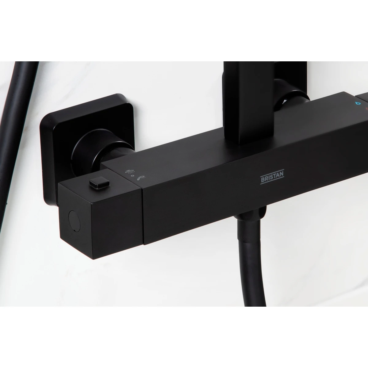 Bristan Craze Adjustable Rigid Riser Diverter Bar Shower Black 2 Bristan Craze Adjustable Rigid Riser Diverter Bar Shower Black - Image 2