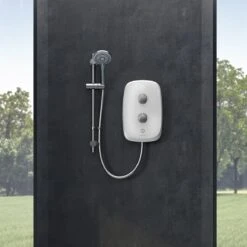 Aqualisa Evolve Electric Shower White/Satin Silver 9.5kW VOPZ26 8 Aqualisa Evolve Electric Shower White/Satin Silver 9.5kW VOPZ26 -Bathroom Product Shop GPID 1100797066 IMG 02